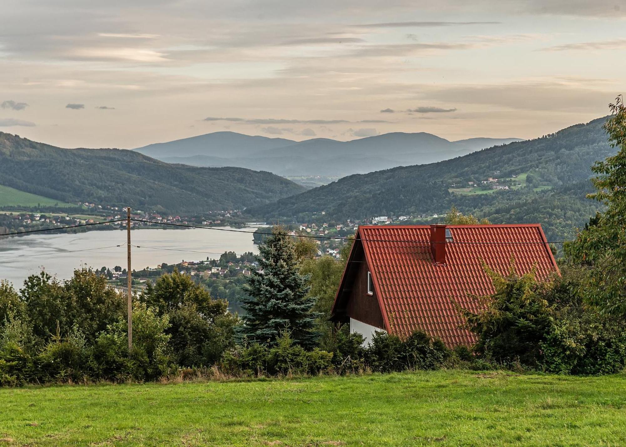 Villa Domek Na Hrobaczej Międzybrodzie Bialskie Exterior foto