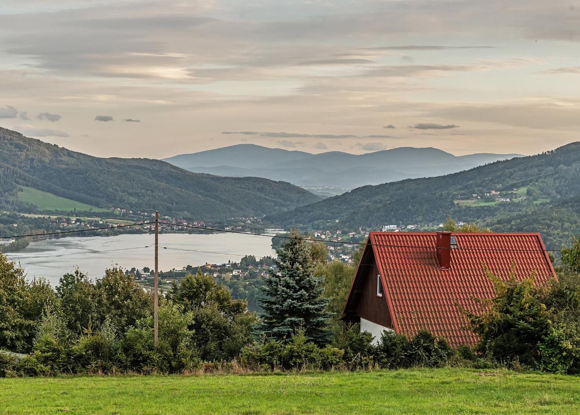 Villa Domek Na Hrobaczej Międzybrodzie Bialskie Exterior foto